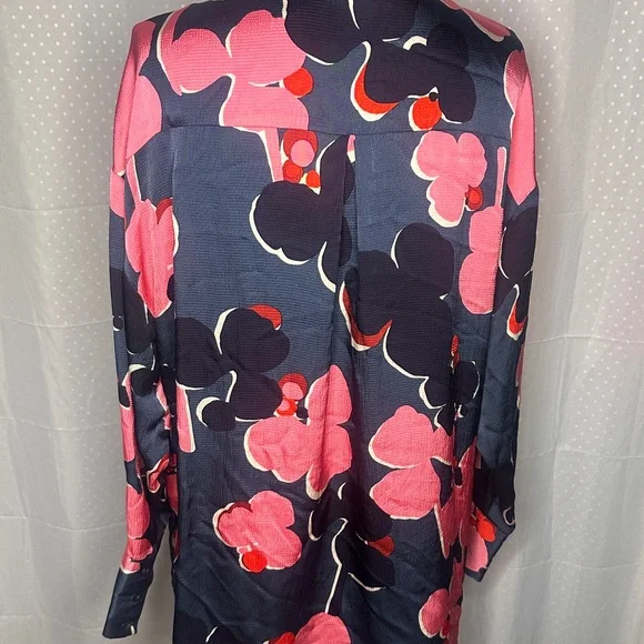 Masai Size M Button-Down Shirt - Picture 2 of 6